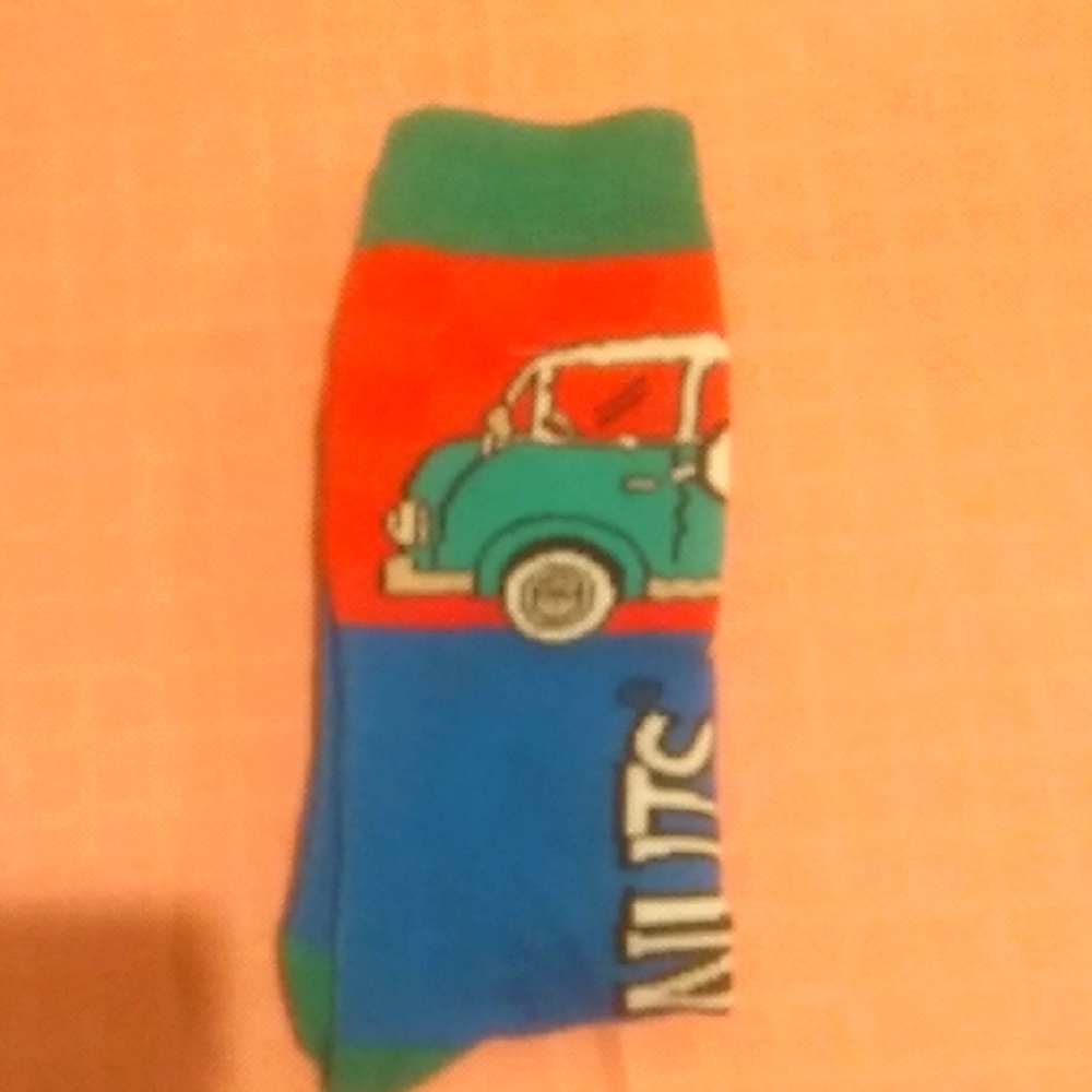 NWT Colorful Car Graphic Socks- Peanuts